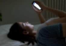 Social Media Could Be Sabotaging Your Sex Life