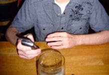 How Smartphone ‘Phubbing’ Is Destroying Relationships