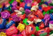Chewing Gum Can Damage Digestive System, Even If Not Swallowed