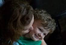 Children With Older Moms Are Happier, Study Finds