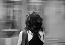 Are Moving Objects Actually Easier to Remember?