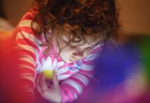 Toddlers May Sleep Less From Using Mobile Devices