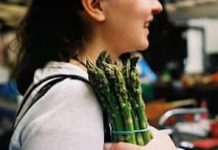 8 Foods Women Should Probably Add to Their Diet