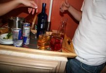 People Who Mix Energy Drinks With Alcohol Act More Drunk