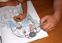 Lefties Are More Likely to Have This Face Shape and Tuberculosis Risk