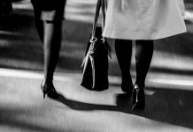 These 5 Fashion Trends Are Hurting Women’s Bodies